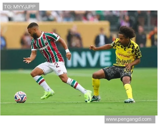 弟媳成足球新星突破性表现引领家庭风潮她的职业生涯将如何发展